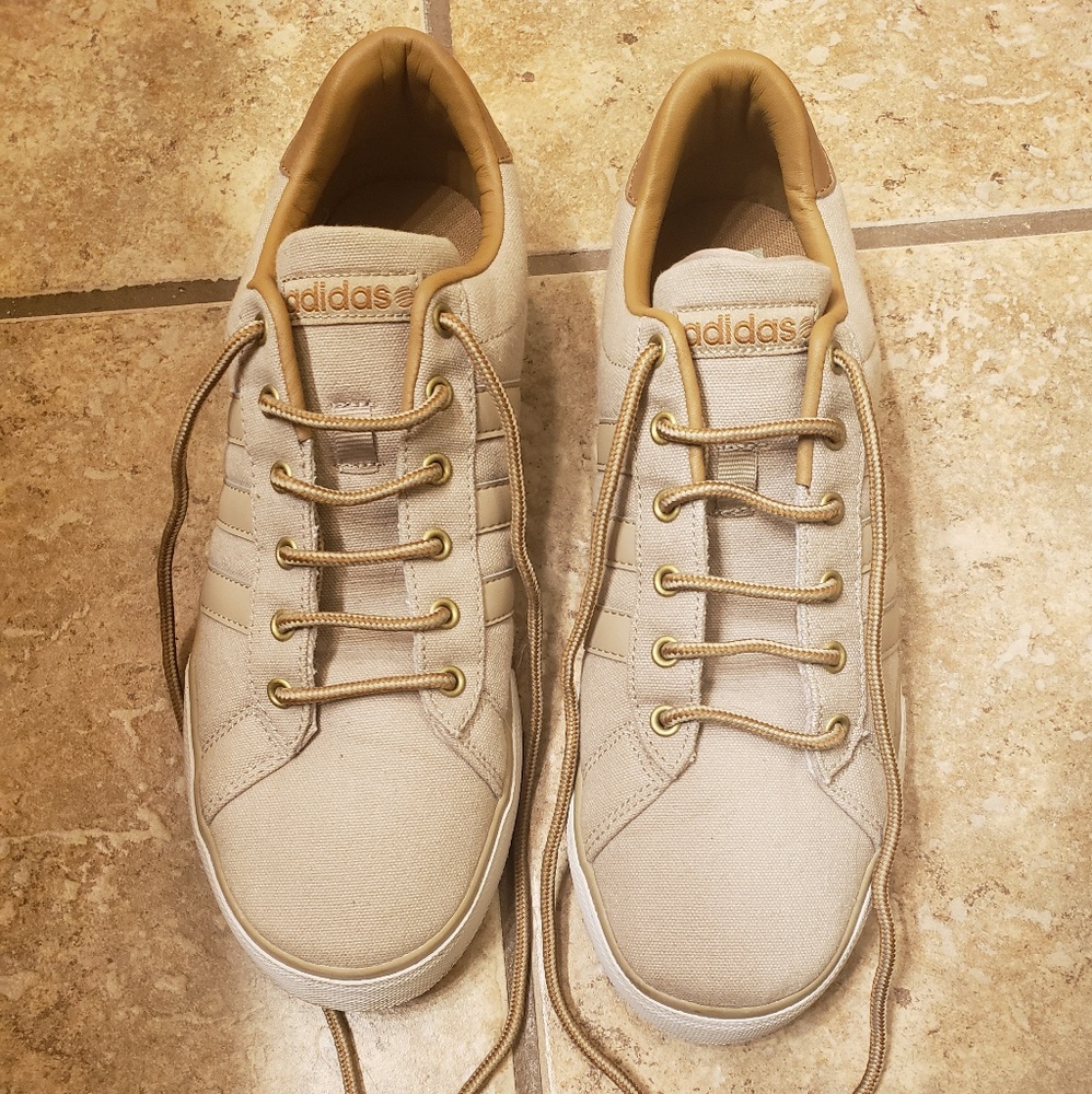 Sendoffer Adidas neo brown tan daily sneaker shoes